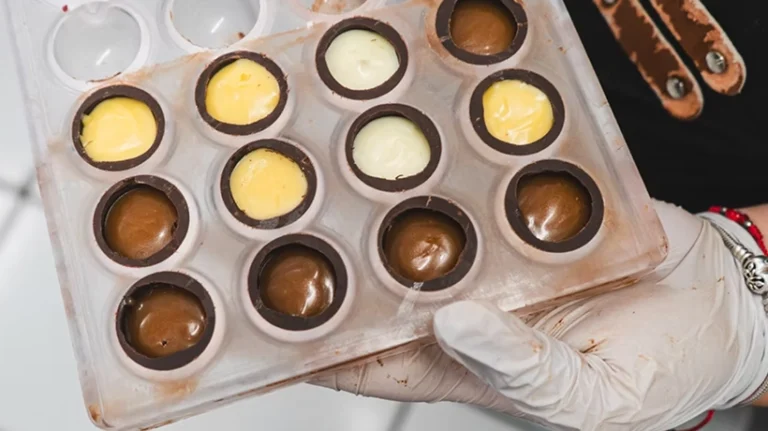 making truffles2 768x431